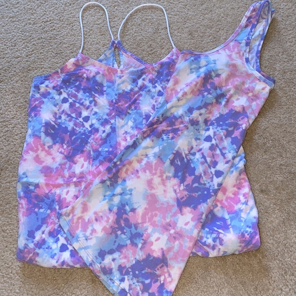 Tops - SET OF 2 tie dye tanks